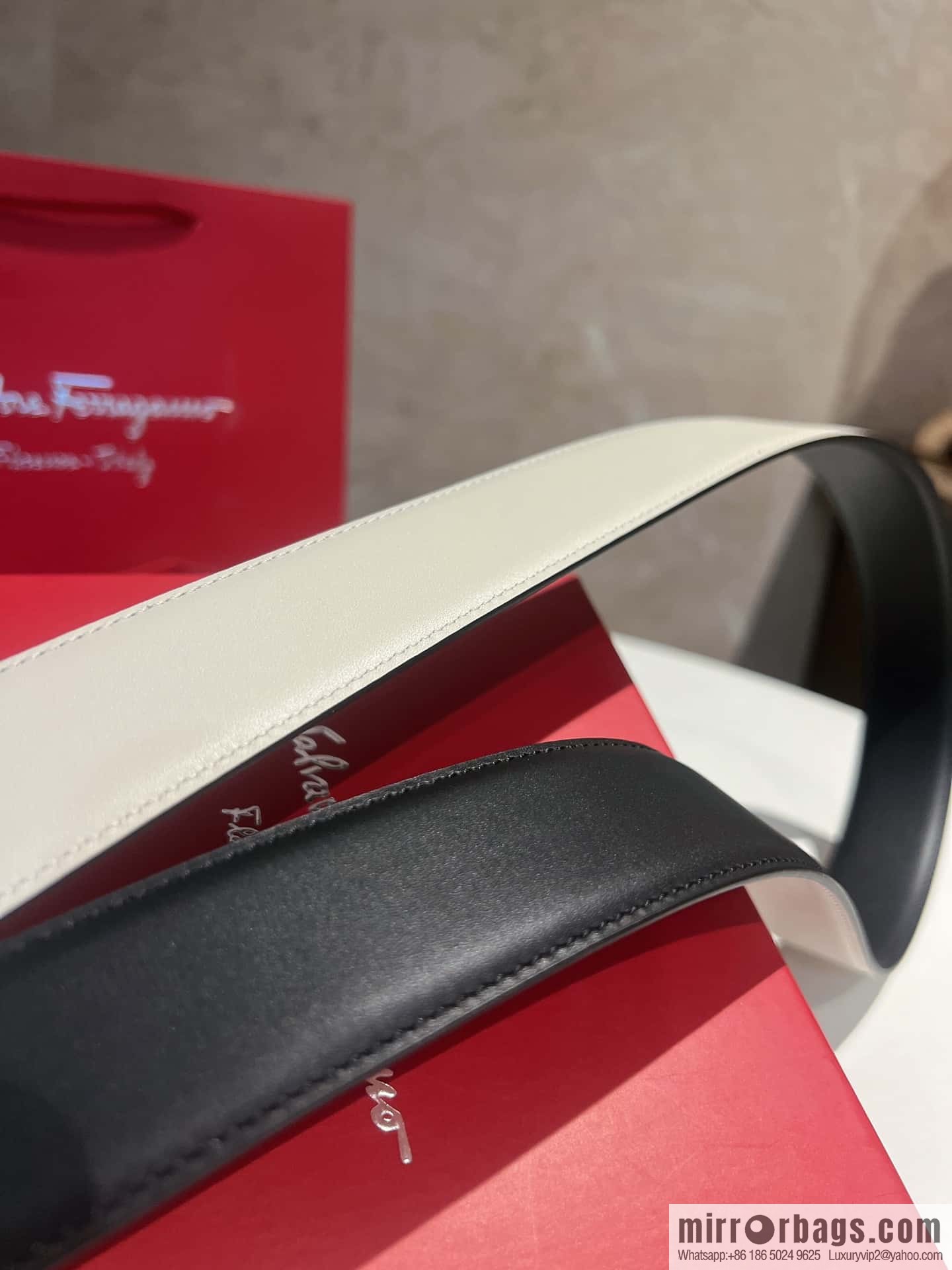 Salvatore Ferragamo Metal Buckle Two-Tone Design Men's Belt 3,5cm