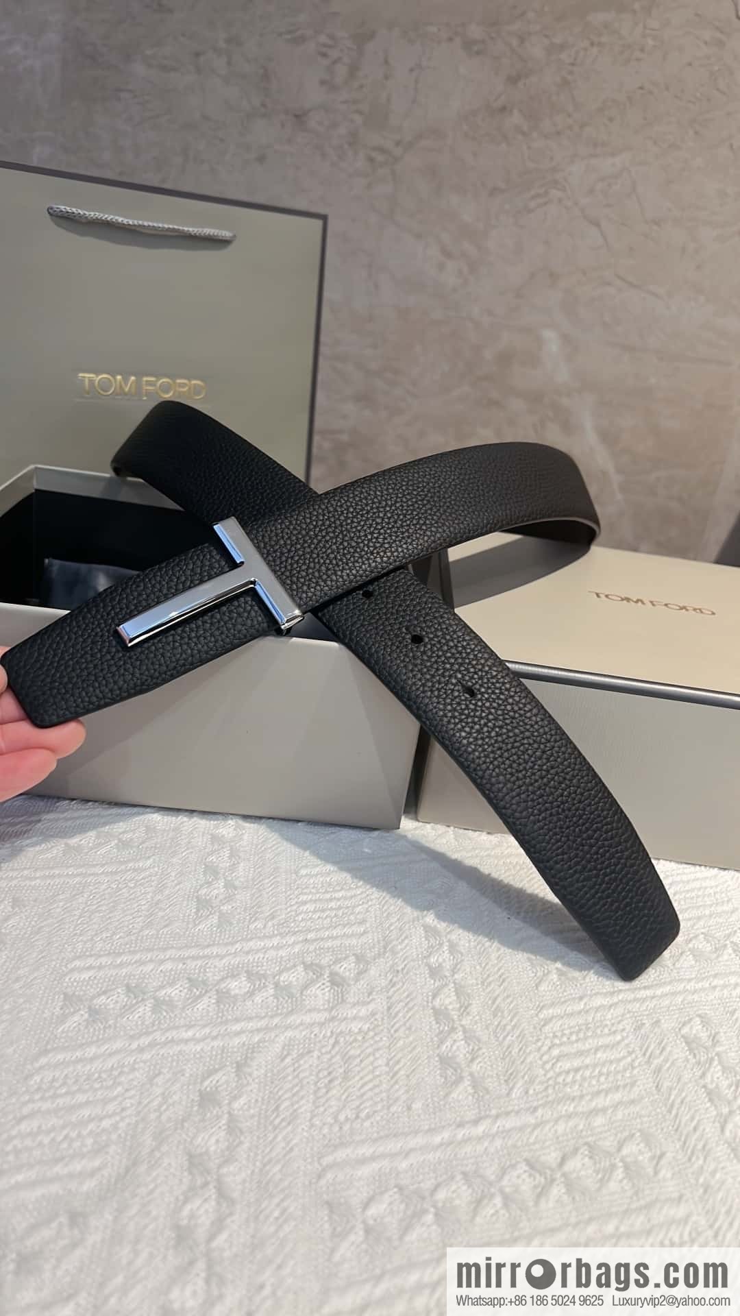 TOMFORD Tom Ford, Men's T-Buckle Double-Sided Belt 4.0cm