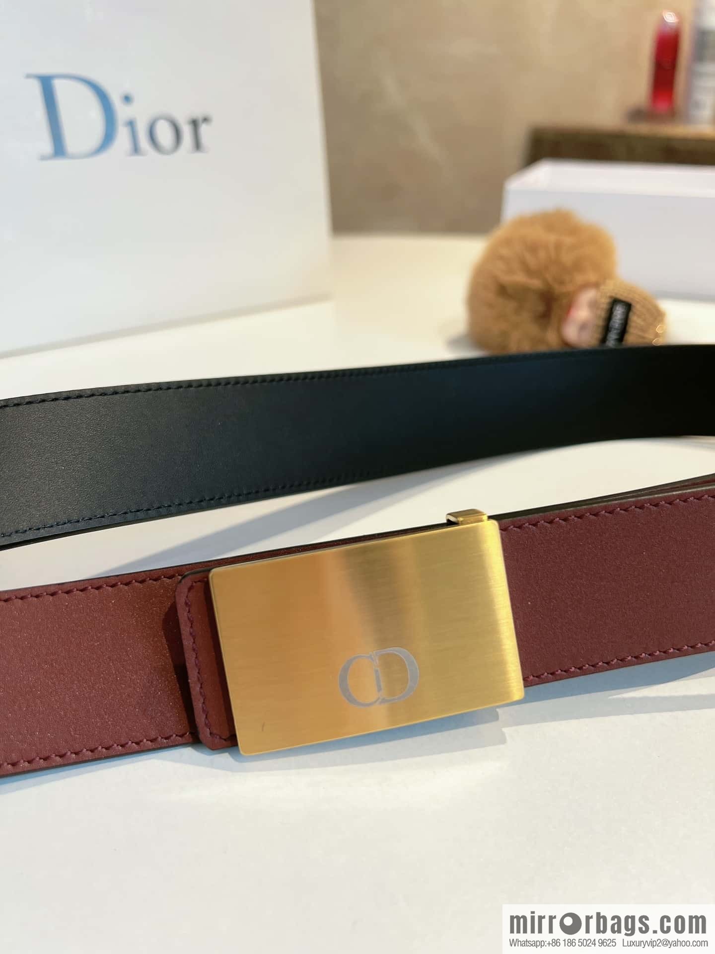 DIOR Dior, cowhide leather two-sided brushed craft plate buckle 35mm belt