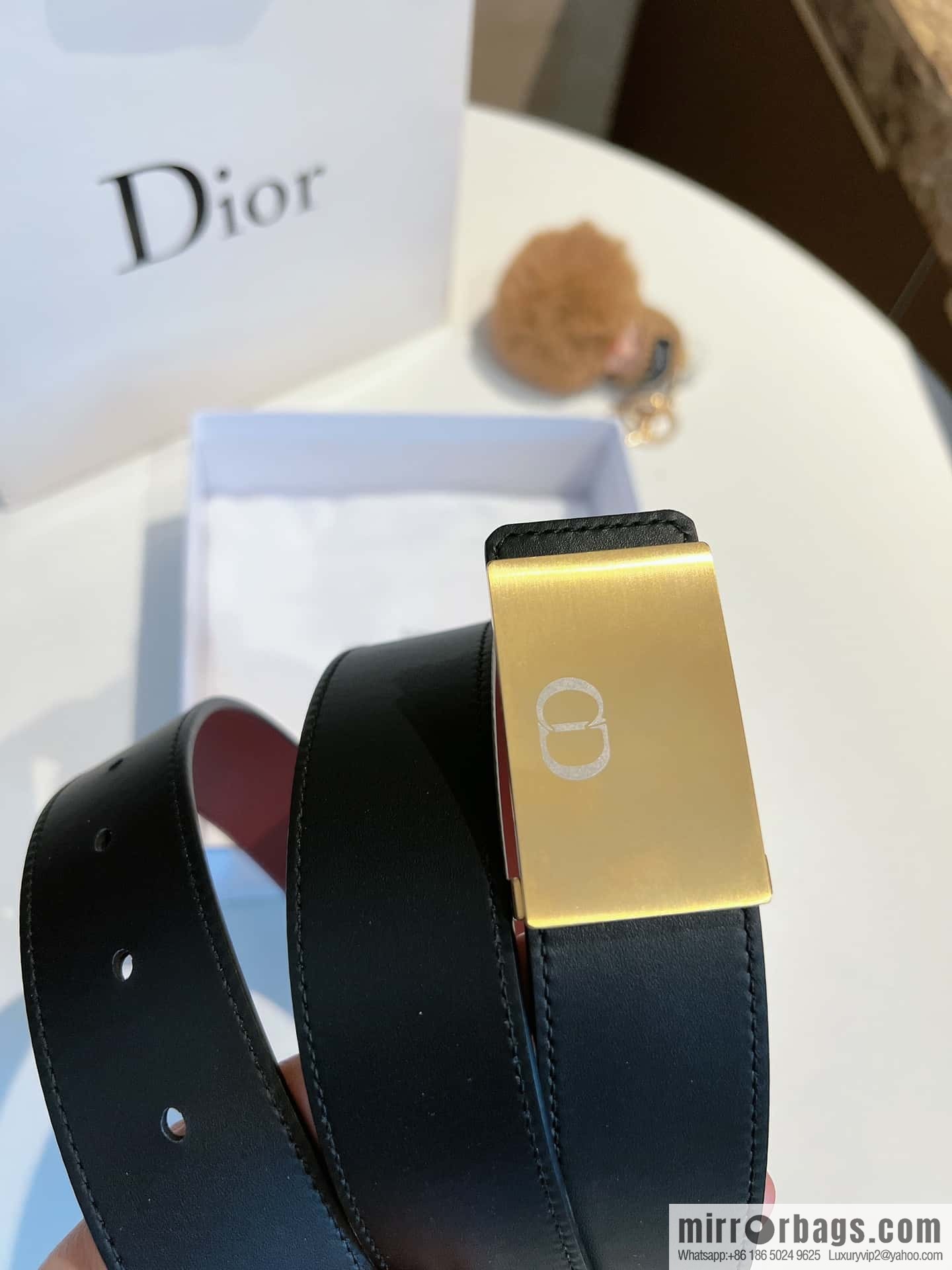DIOR Dior, cowhide leather two-sided brushed craft plate buckle 35mm belt