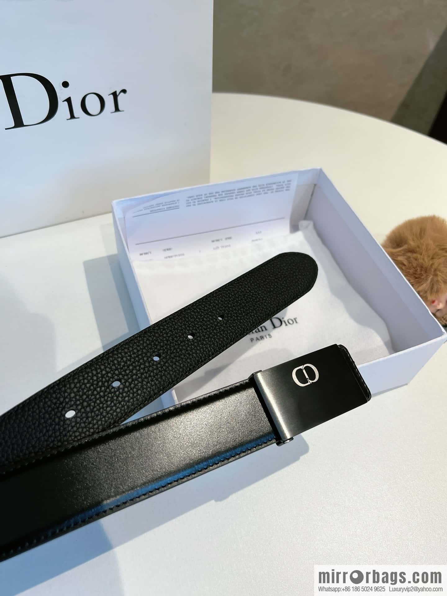 DIOR Dior, cowhide leather two-sided brushed craft plate buckle 35mm belt