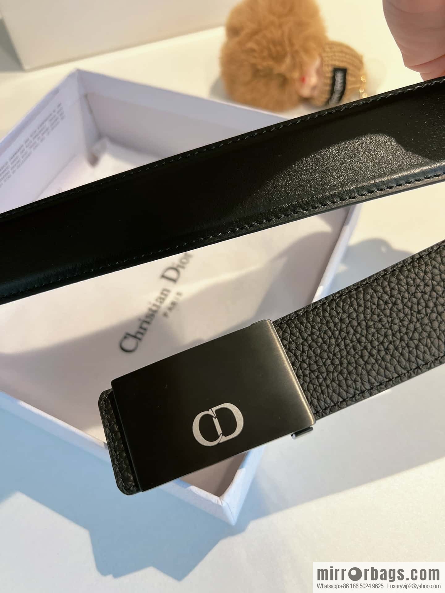 DIOR Dior, cowhide leather two-sided brushed craft plate buckle 35mm belt