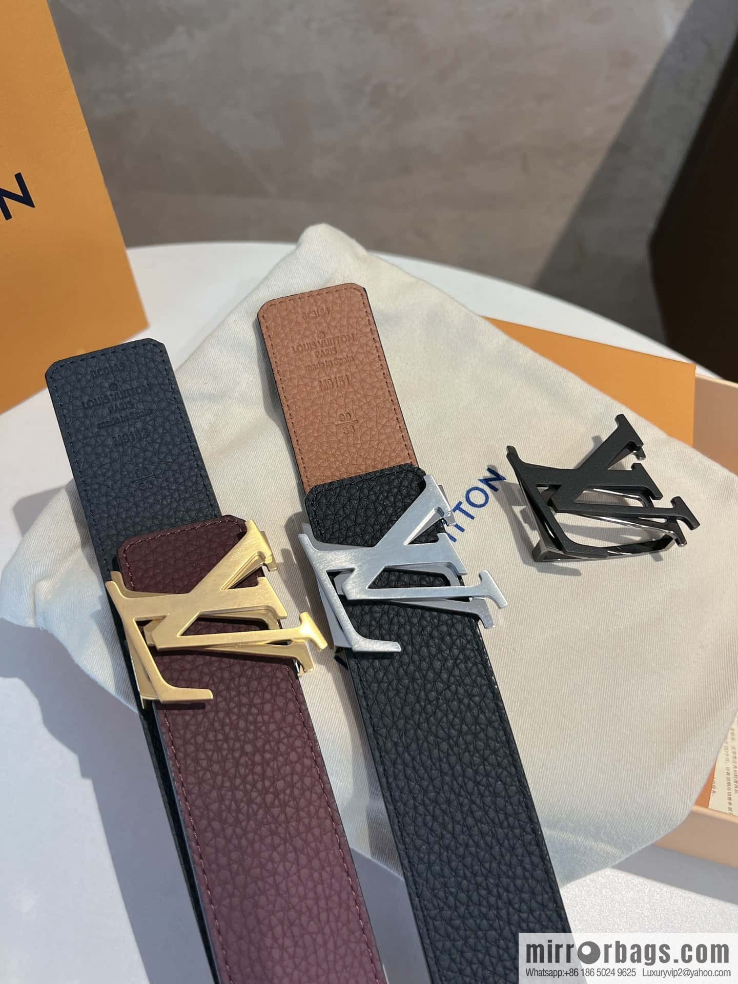 LV/Louis Vuitton LV Shake 40 mm Double Sided Belt