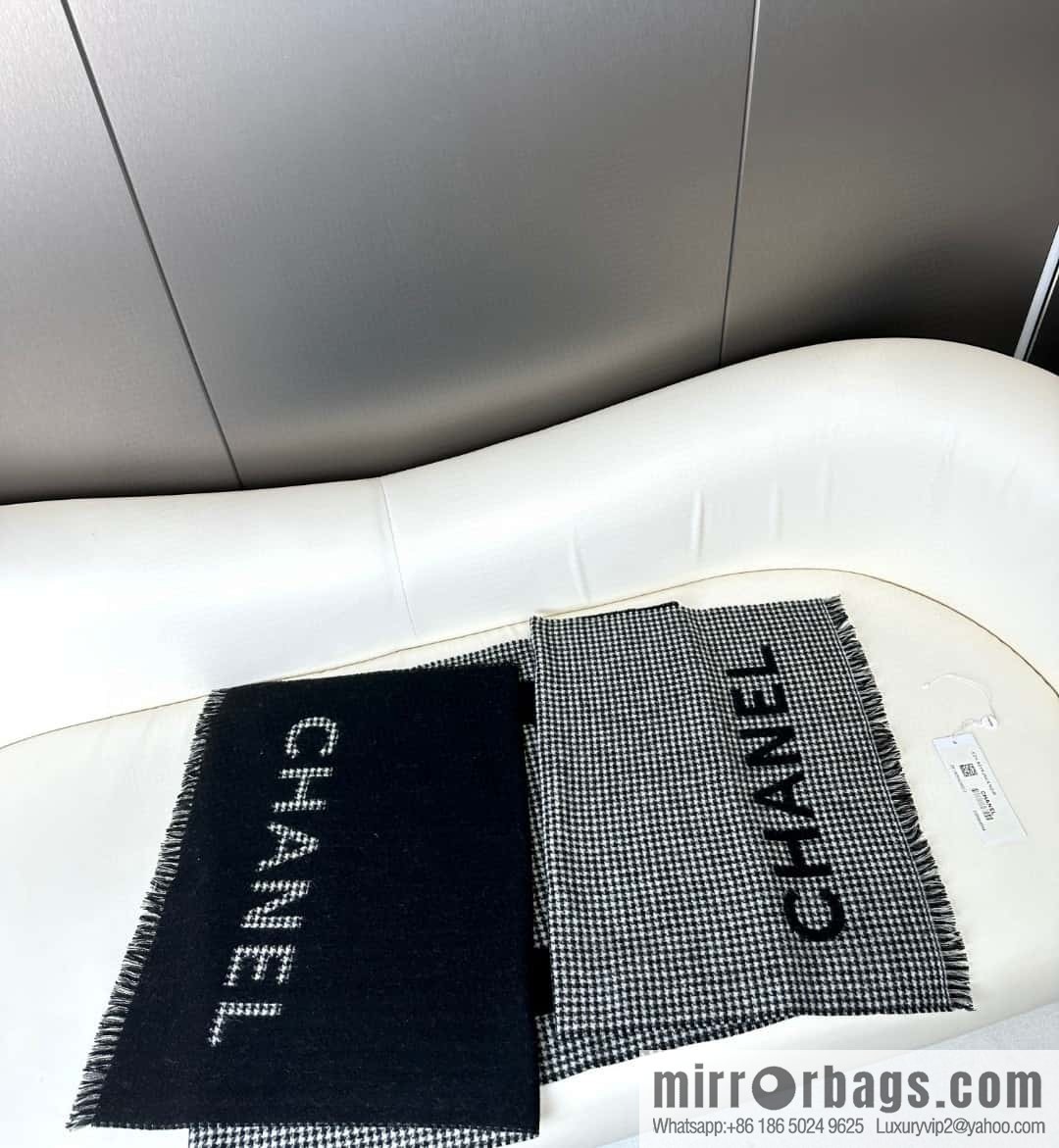 CHANEL Grandma Xiang tail order new 23B thousand bird grid color matching cashmere scarf