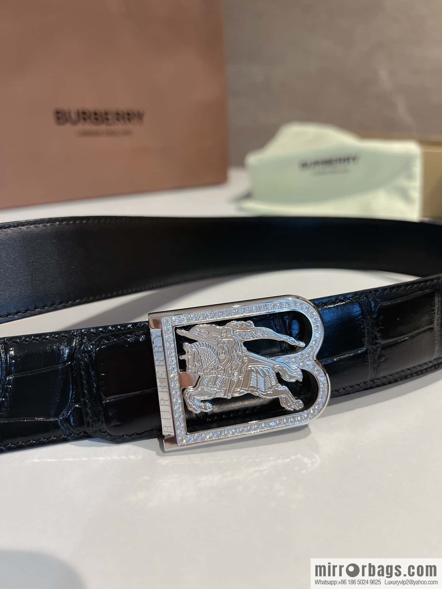 BURBERRY Burberry, stainless steel B-shaped war horse inlaid with metal buckle 3.5cm