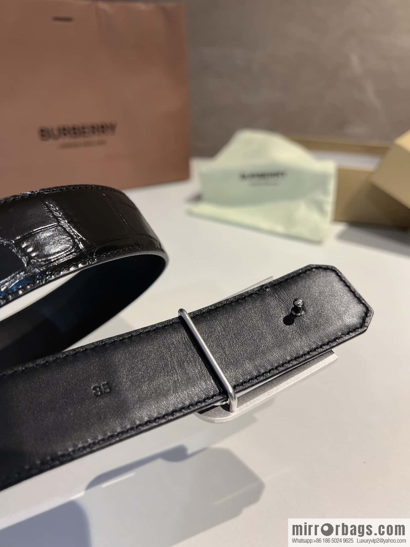 BURBERRY Burberry, stainless steel B-shaped war horse inlaid with metal buckle 3.5cm