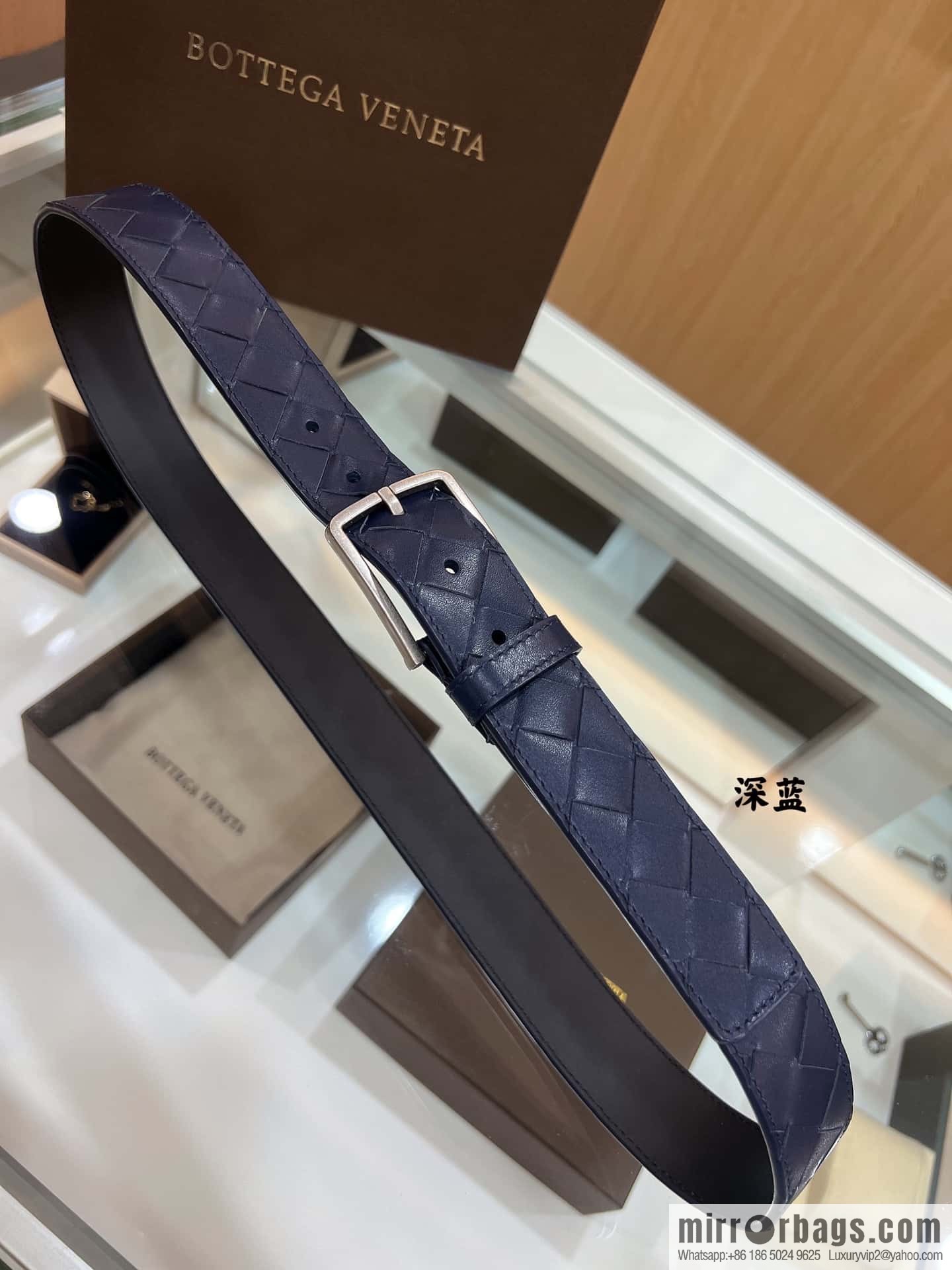 BV Baodiejia, imported cowhide adopts hand-woven matte pin buckle belt 3.5cm belt