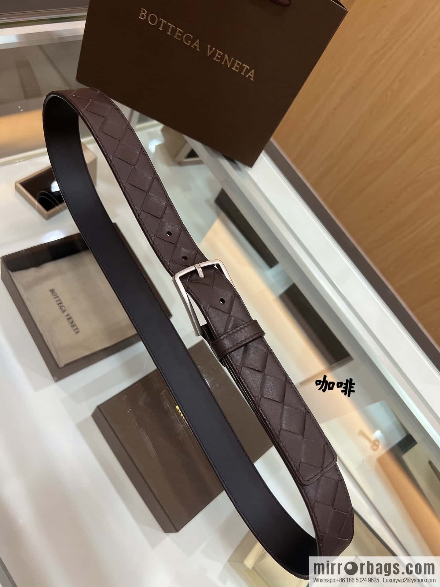 BV Baodiejia, imported cowhide adopts hand-woven matte pin buckle belt 3.5cm belt