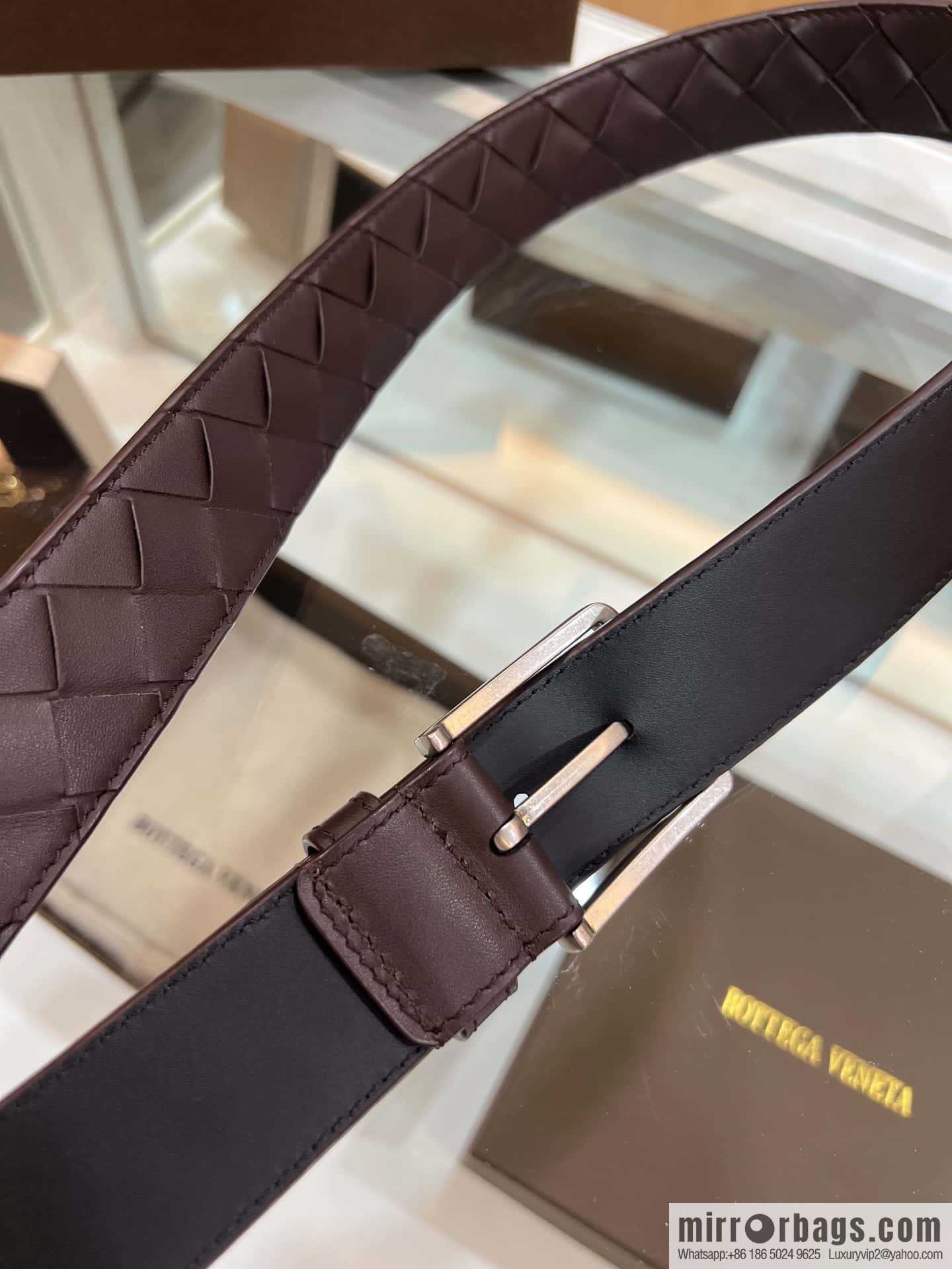 BV Baodiejia, imported cowhide adopts hand-woven matte pin buckle belt 3.5cm belt