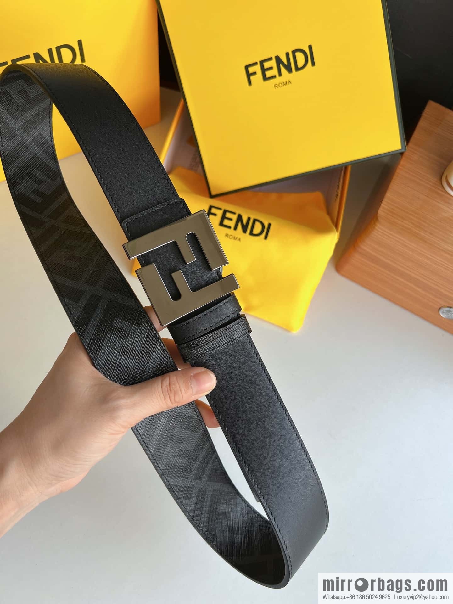 FENDI Fendi, double negative ion metal buckle printed fabric cowhide bottom lining 4.0cm width