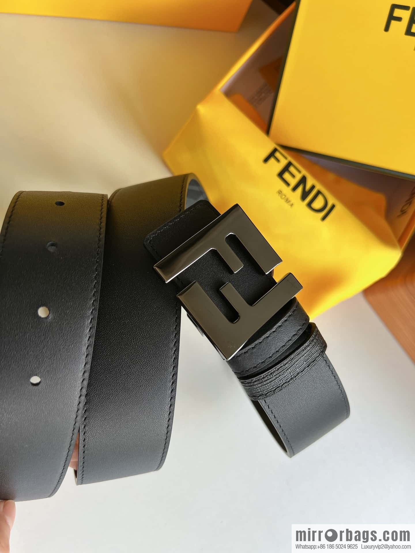 FENDI Fendi, double negative ion metal buckle printed fabric cowhide bottom lining 4.0cm width