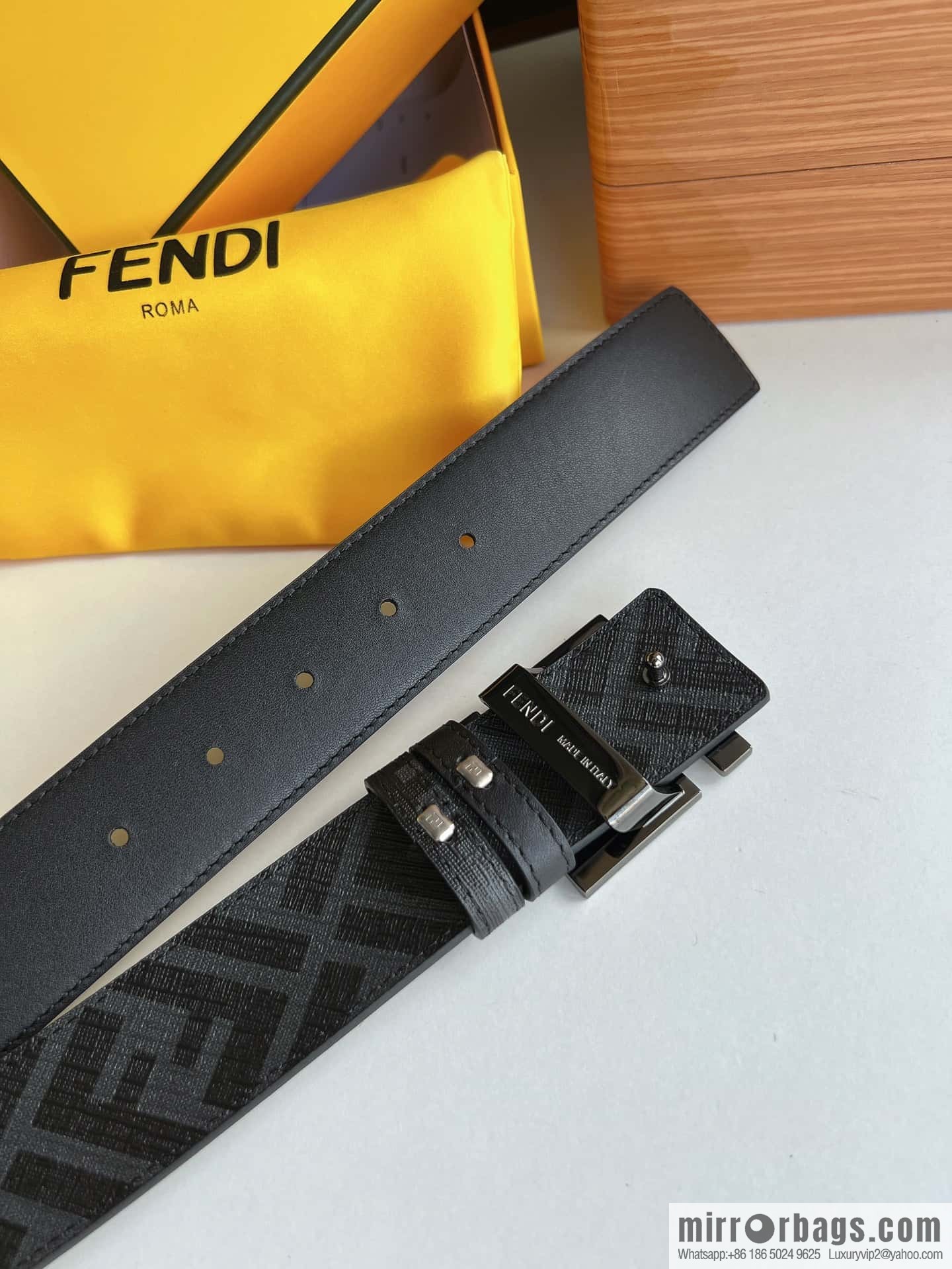 FENDI Fendi, double negative ion metal buckle printed fabric cowhide bottom lining 4.0cm width