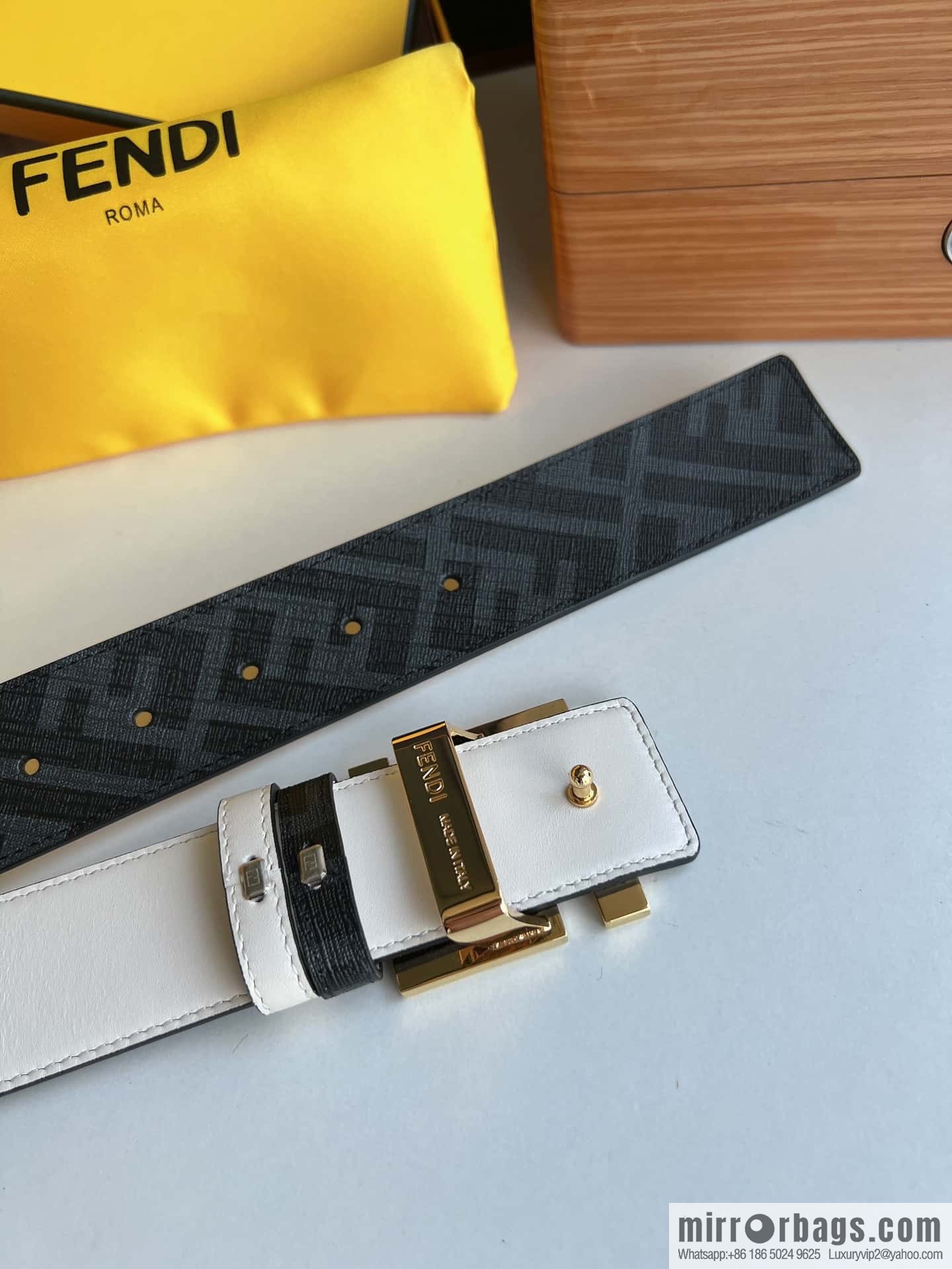 FENDI Fendi, double negative ion metal buckle printed fabric cowhide bottom lining 4.0cm width