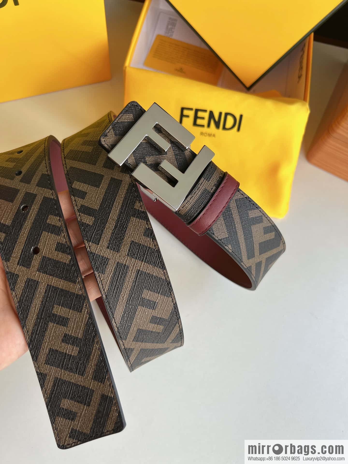 FENDI Fendi, double negative ion metal buckle printed fabric cowhide bottom lining 4.0cm width