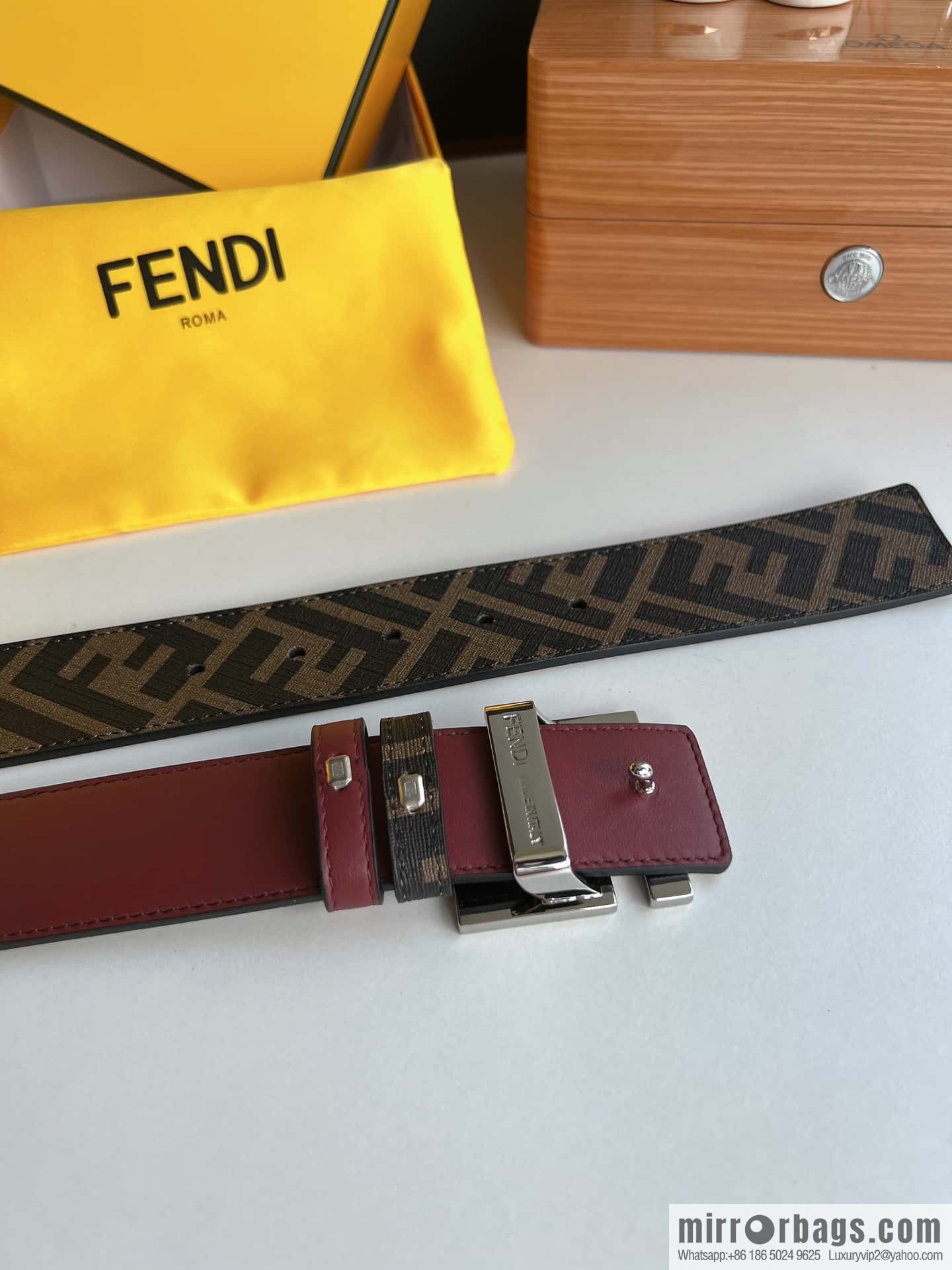 FENDI Fendi, double negative ion metal buckle printed fabric cowhide bottom lining 4.0cm width