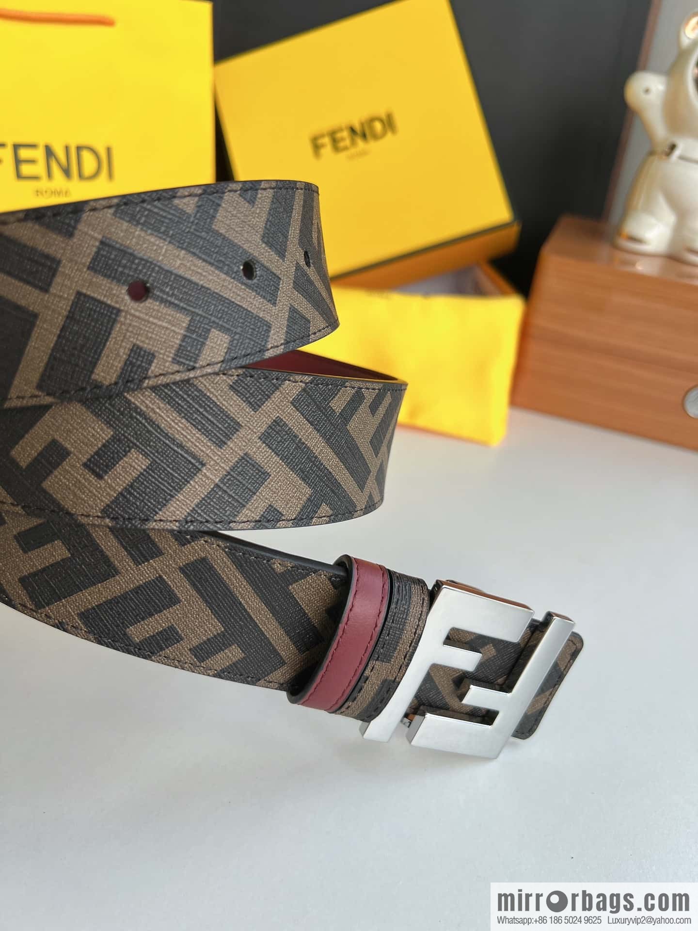 FENDI Fendi, double negative ion metal buckle printed fabric cowhide bottom lining 4.0cm width