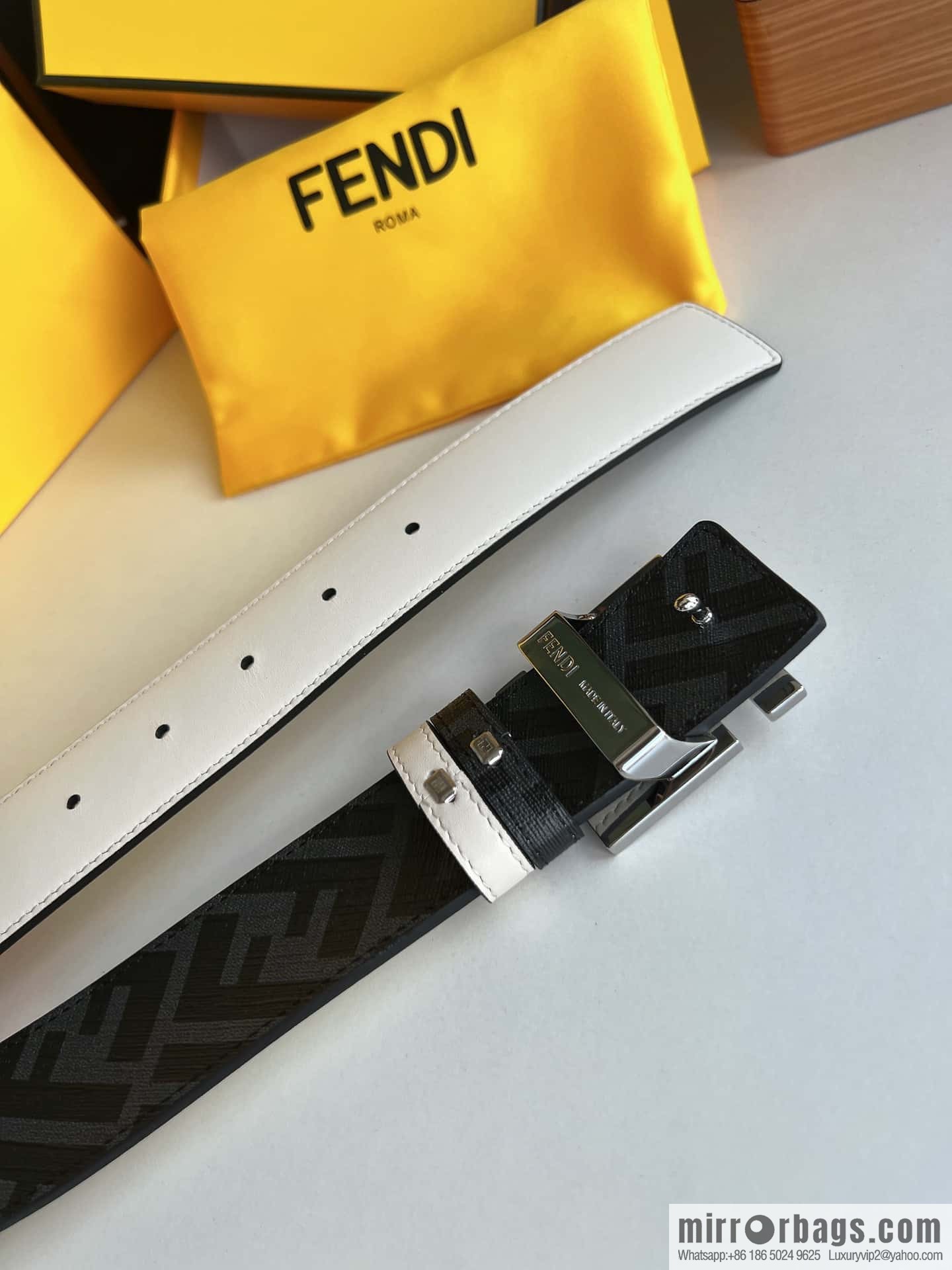 FENDI Fendi, double negative ion metal buckle printed fabric cowhide bottom lining 4.0cm width