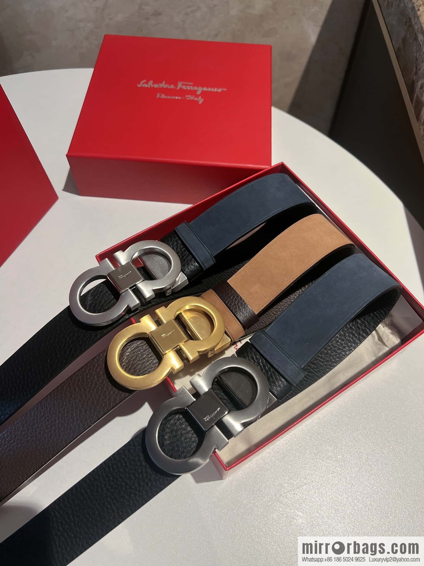 Ferragamo Ferragamo, imported suede and lychee double-sided adjustable belt 3.5cm