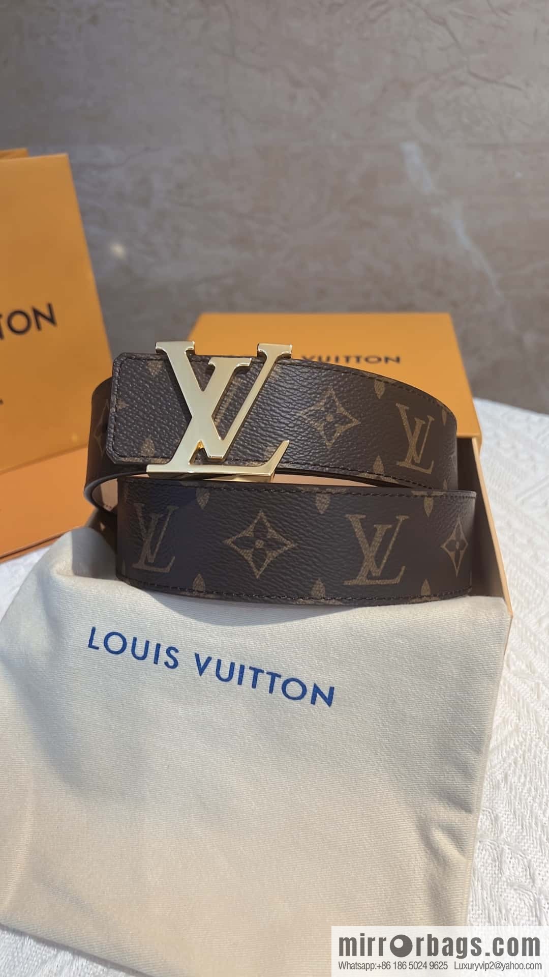 LV signature letter metal buckle belt M9808/M9608/M9610