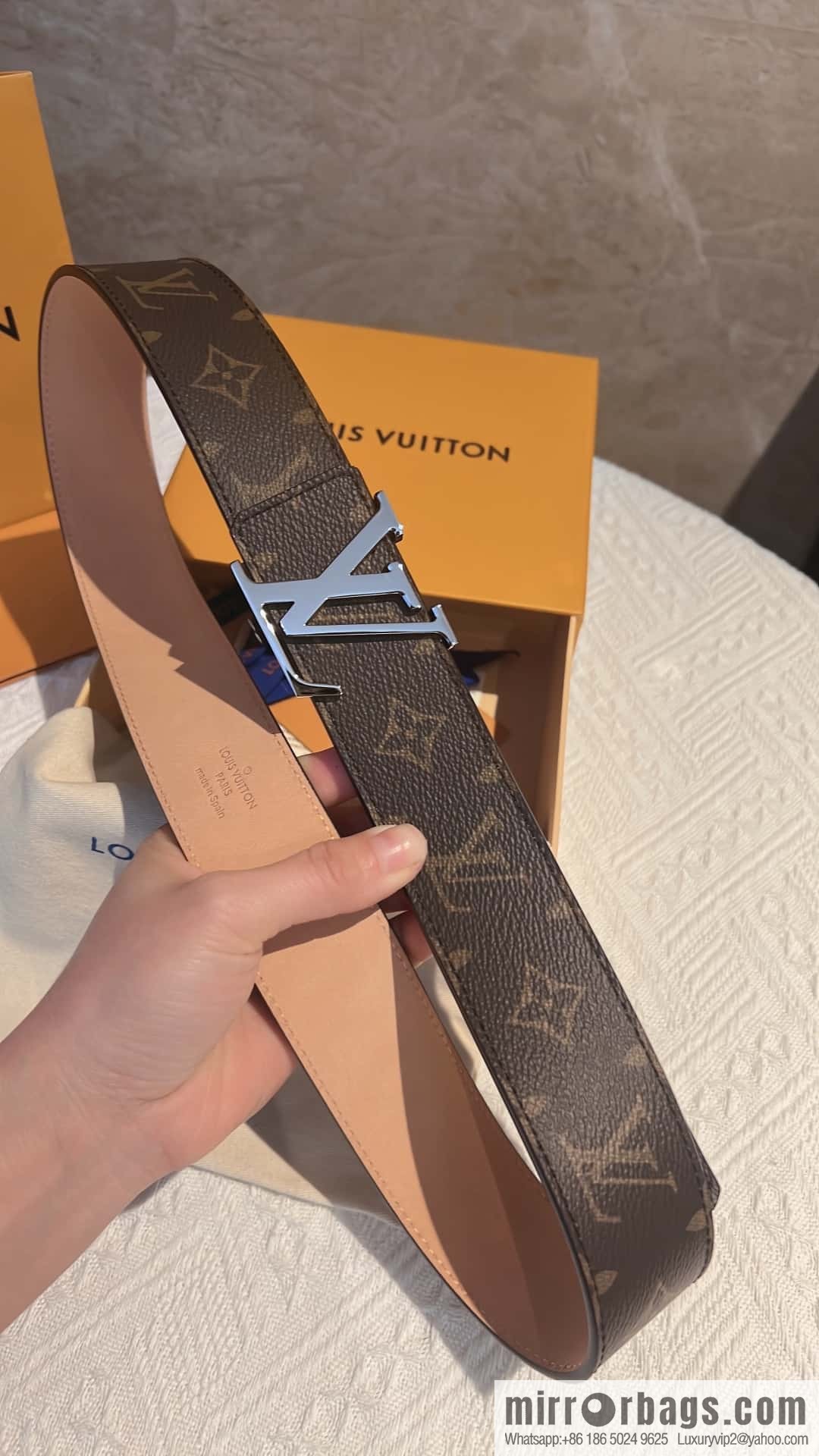 LV signature letter metal buckle belt M9808/M9608/M9610