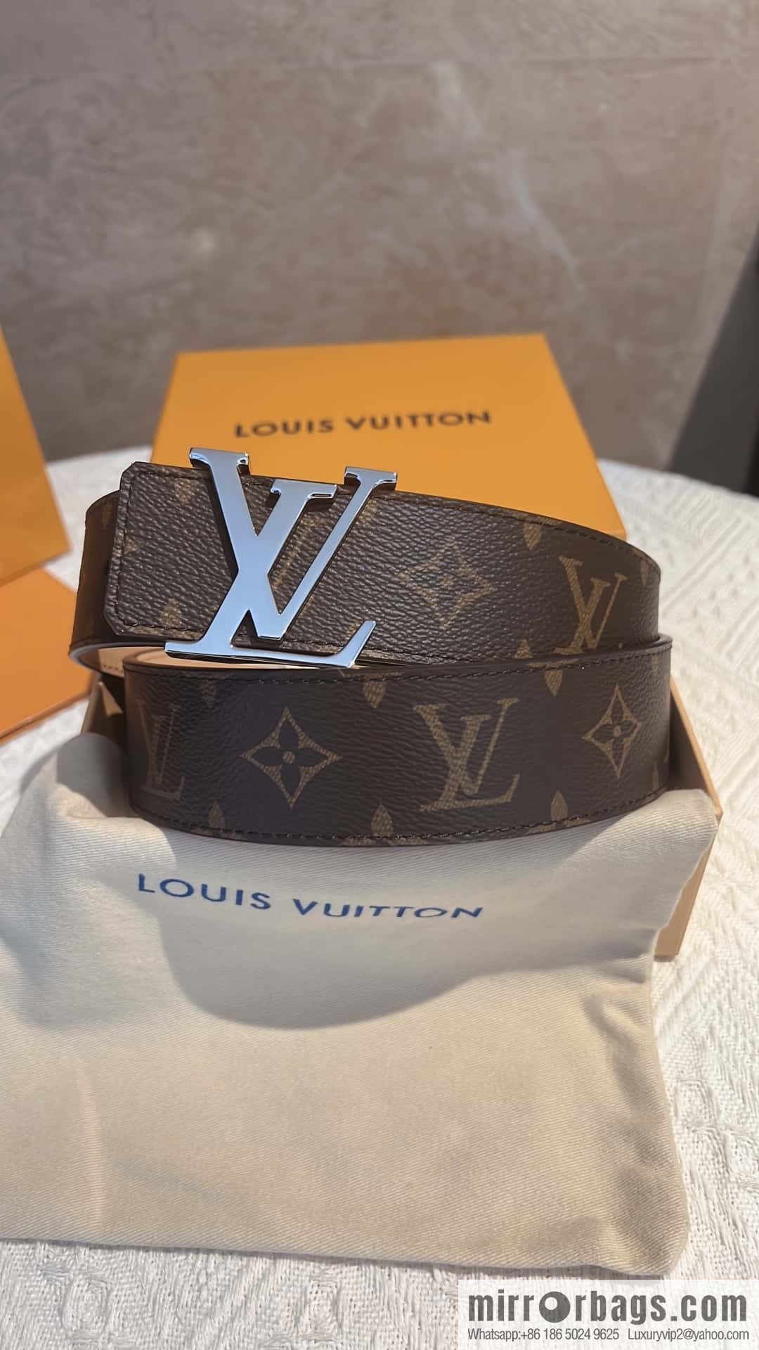 LV signature letter metal buckle belt M9808/M9608/M9610