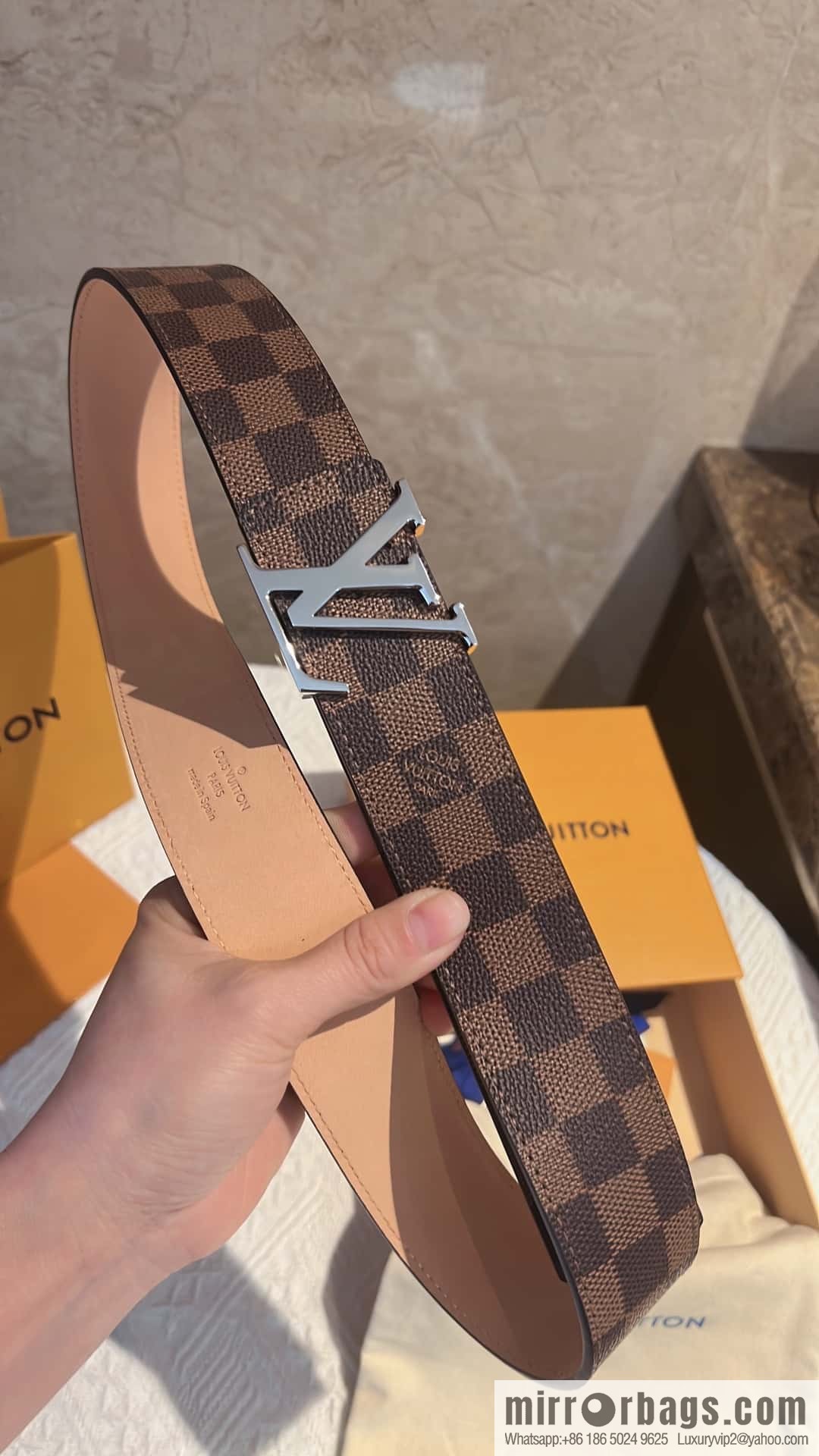 LV signature letter metal buckle belt M9808/M9608/M9610