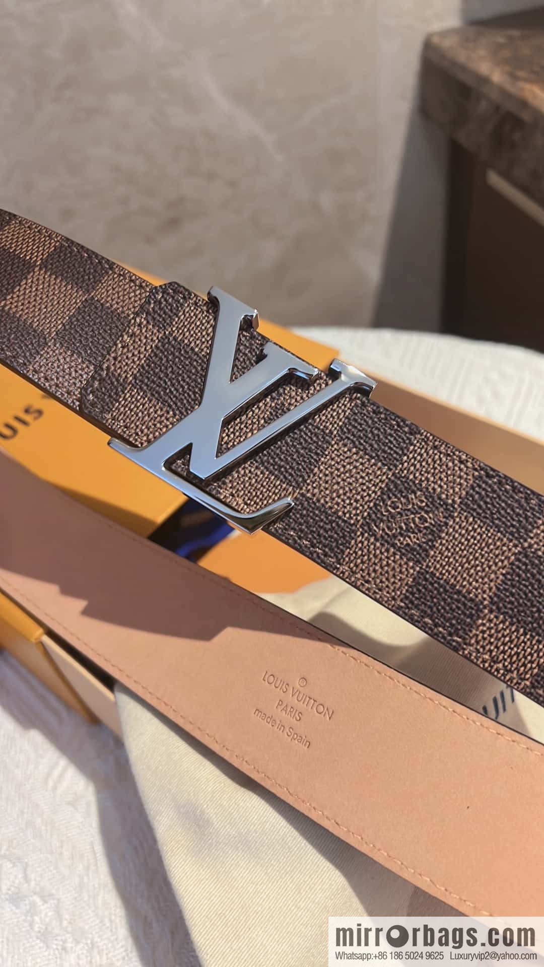 LV signature letter metal buckle belt M9808/M9608/M9610