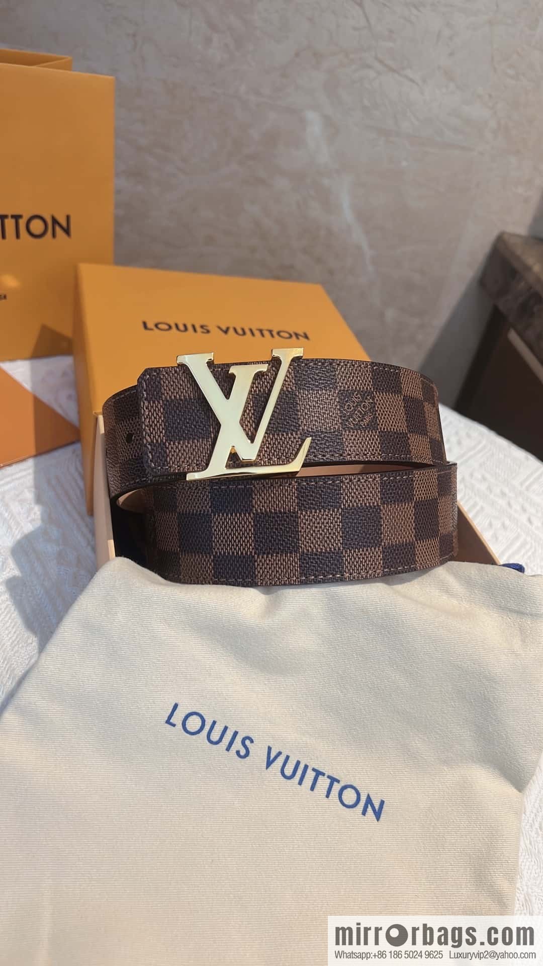 LV signature letter metal buckle belt M9808/M9608/M9610