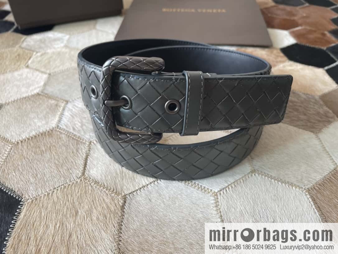 Bottega Veneta Butterfly Home, Men's Hand-woven Cowhide Pattern Engraved Pin Buckle Belt 3.5cm