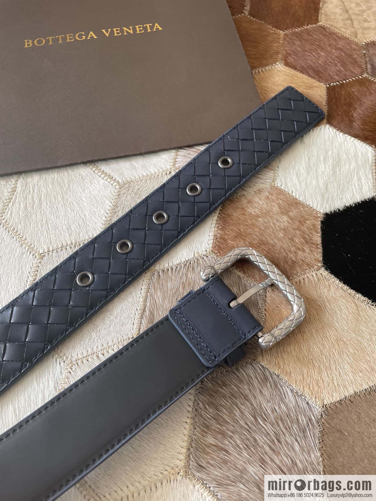 Bottega Veneta Butterfly Home, Men's Hand-woven Cowhide Pattern Engraved Pin Buckle Belt 3.5cm