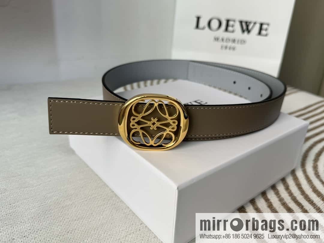 LOEWE Luo Yiwei's new belt smooth cow leather double-sided belt 2.8CM.