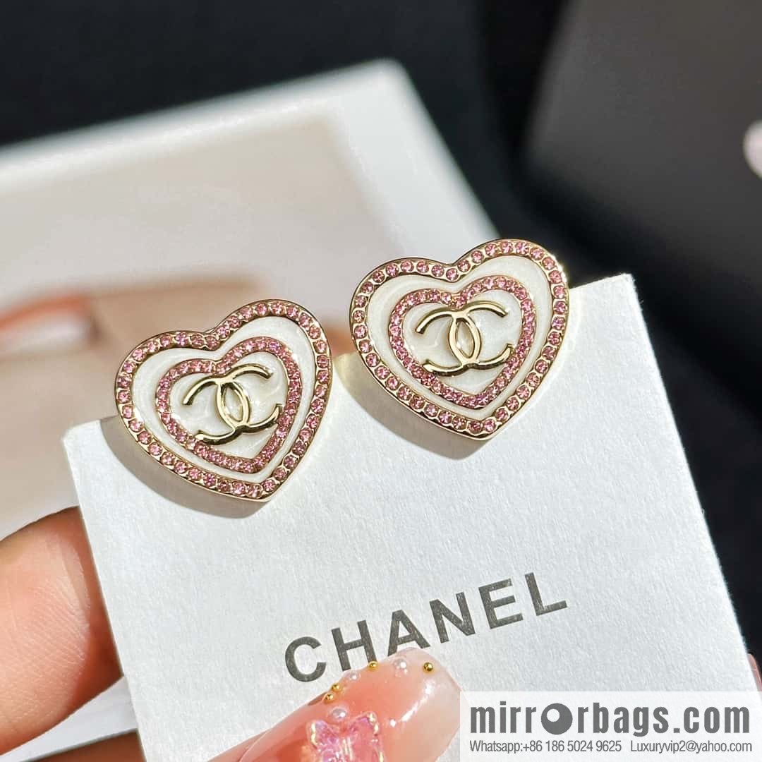❗️New ❗️☀️ new ☑️ Chanel C1 double c peach heart love stud earrings ☀️