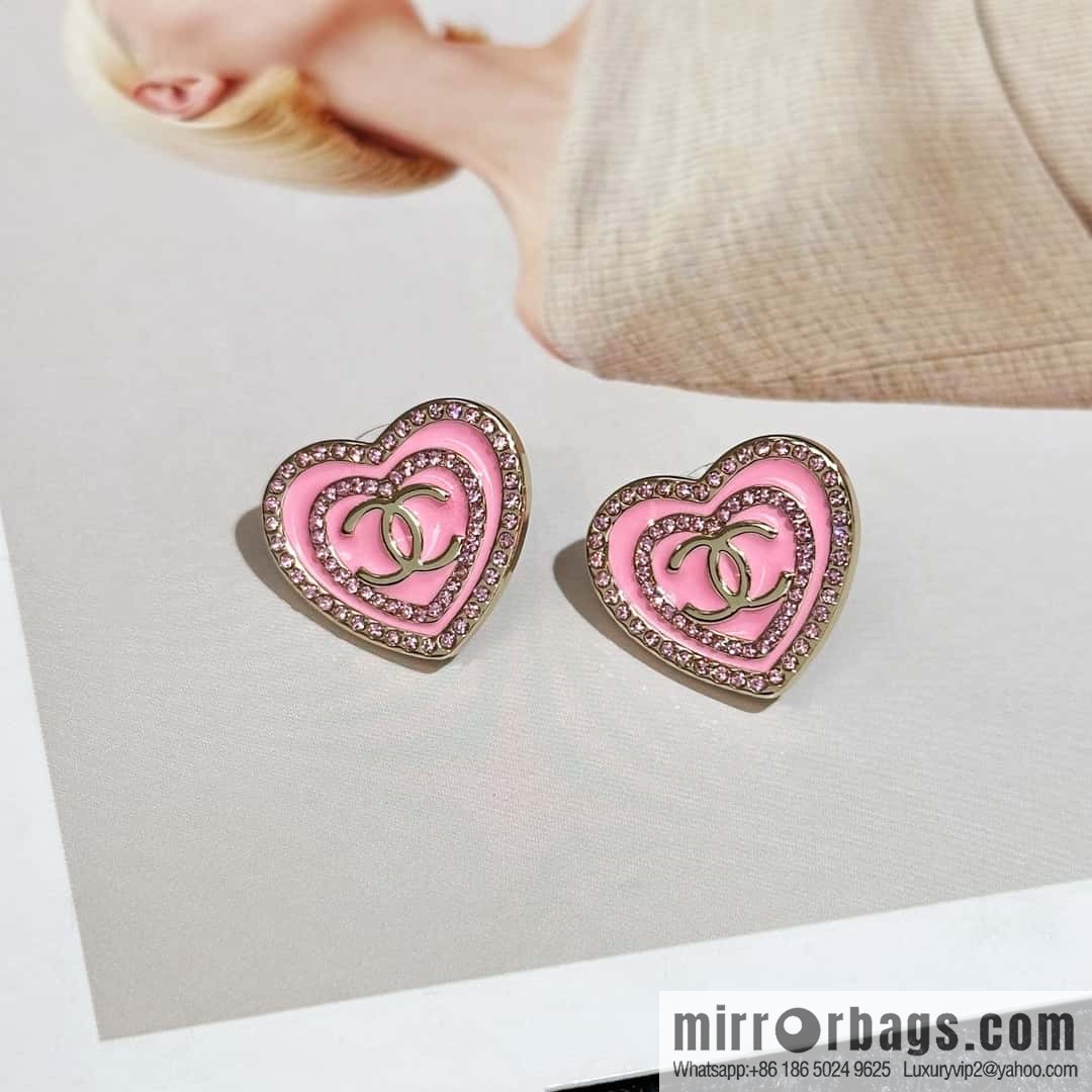 ❗️New ❗️☀️ new ☑️ Chanel C1 double c peach heart love stud earrings ☀️