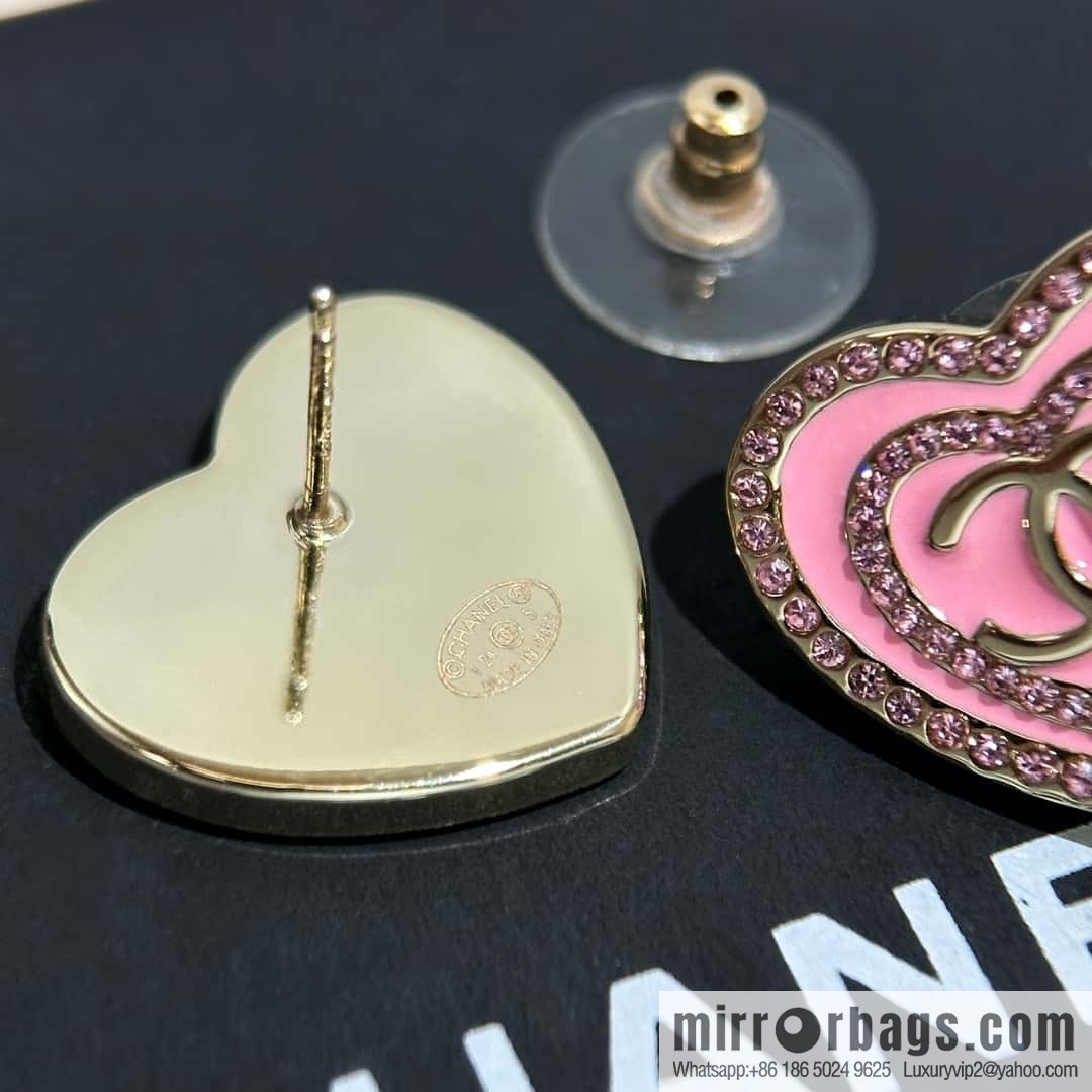 ❗️New ❗️☀️ new ☑️ Chanel C1 double c peach heart love stud earrings ☀️