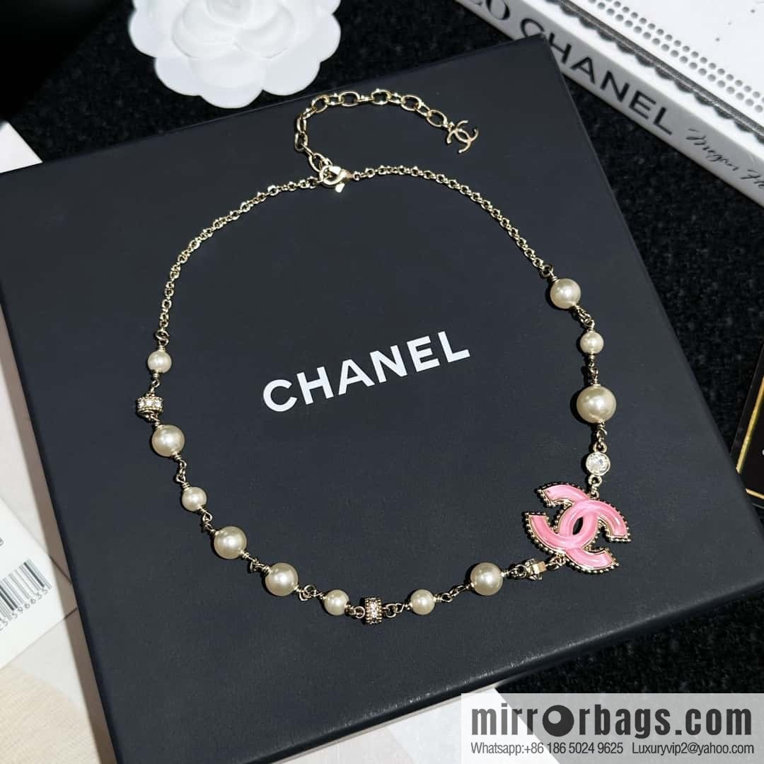 ❗️New ❗️ Chanel necklace ☀️ new ☑️ Chanel pearl pink double c necklace ☀️