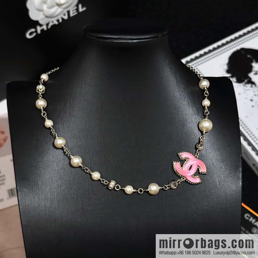 ❗️New ❗️ Chanel necklace ☀️ new ☑️ Chanel pearl pink double c necklace ☀️