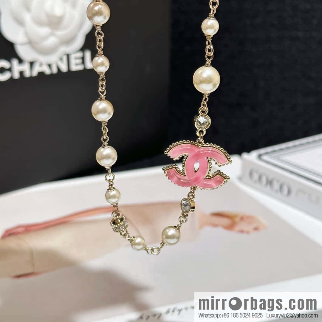 ❗️New ❗️ Chanel necklace ☀️ new ☑️ Chanel pearl pink double c necklace ☀️