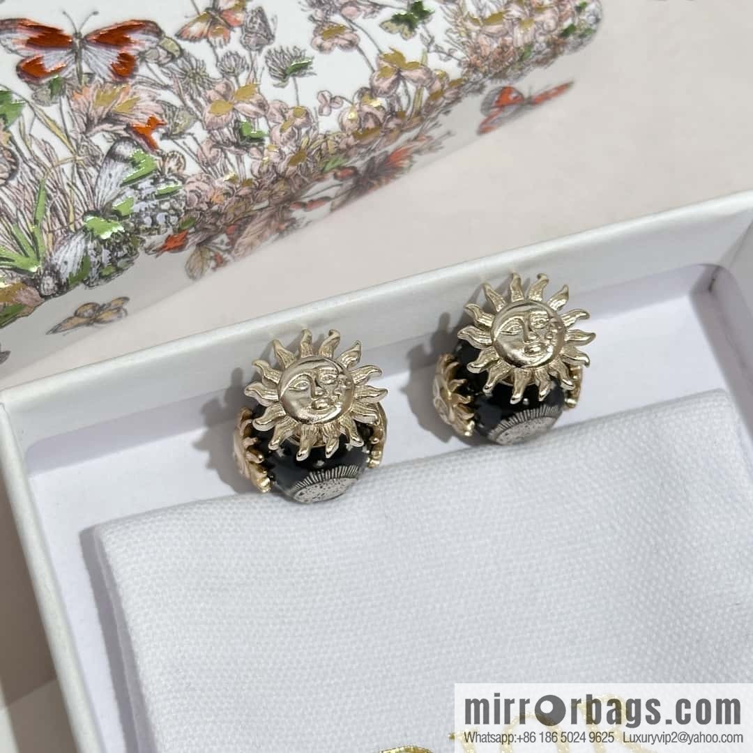 New ☑️ DIOR Dior Tribales Earrings