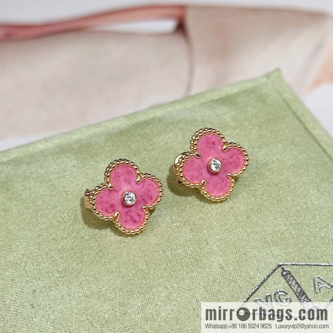 ❗️New ❗️ ☀️ Van Cleef & Arpels Natural Rose Graystone Earrings