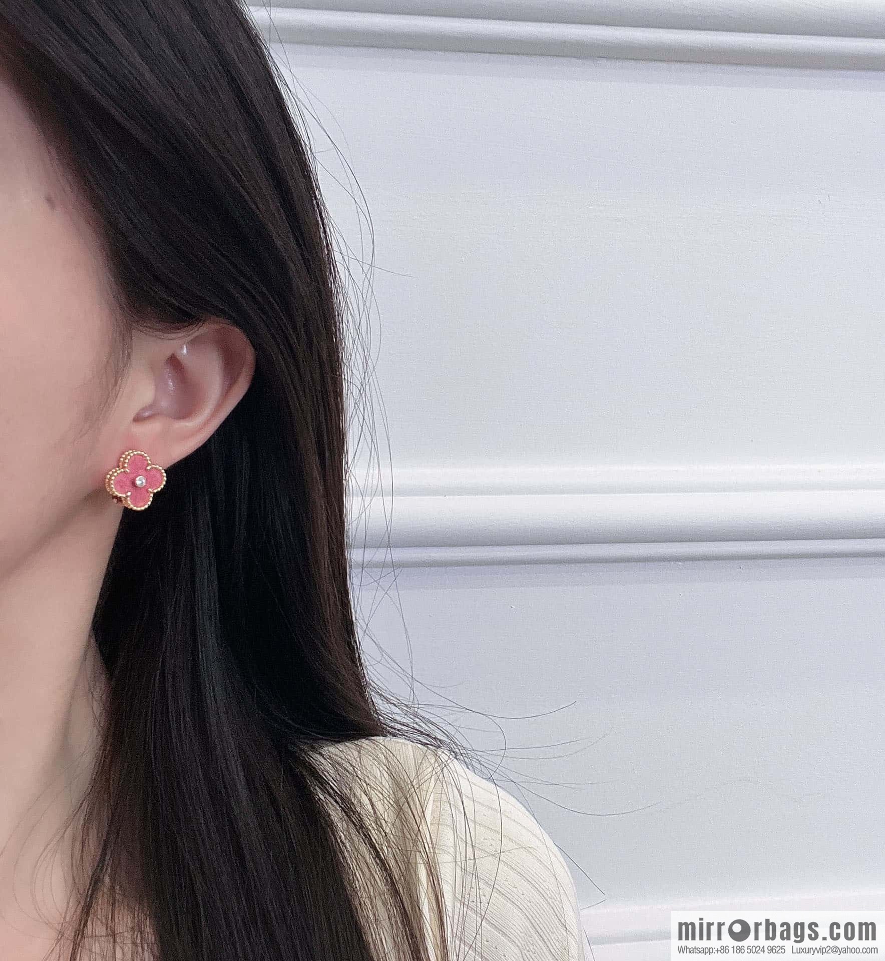 ❗️New ❗️ ☀️ Van Cleef & Arpels Natural Rose Graystone Earrings