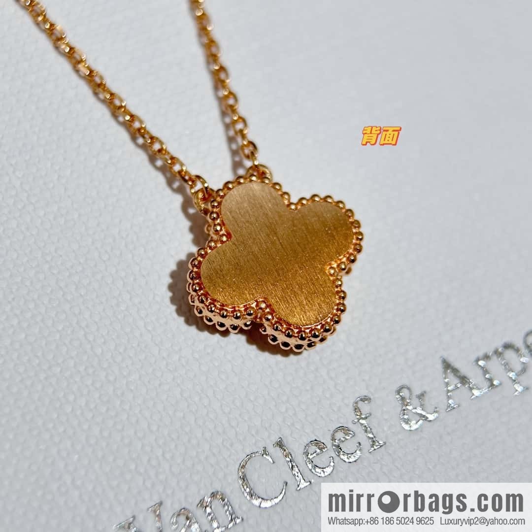 ❗️New ❗️ ☀️ Van Cleef & Arpels Natural Rose Greystone Necklace