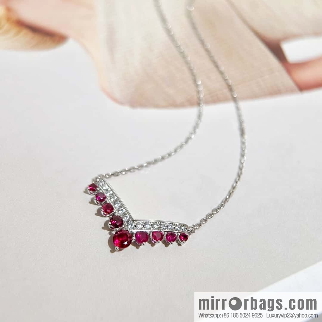 ❗️New ❗️ ☀️ CHAUMET JOS ÉPHINE AIGRETTE Queen Josephine series egret red diamond V-shaped necklace
