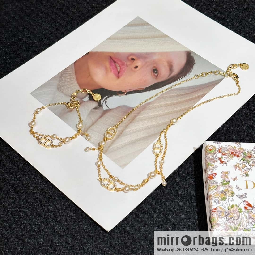 New ☑️ DIOR Dior Pearl CD Bracelet Necklace