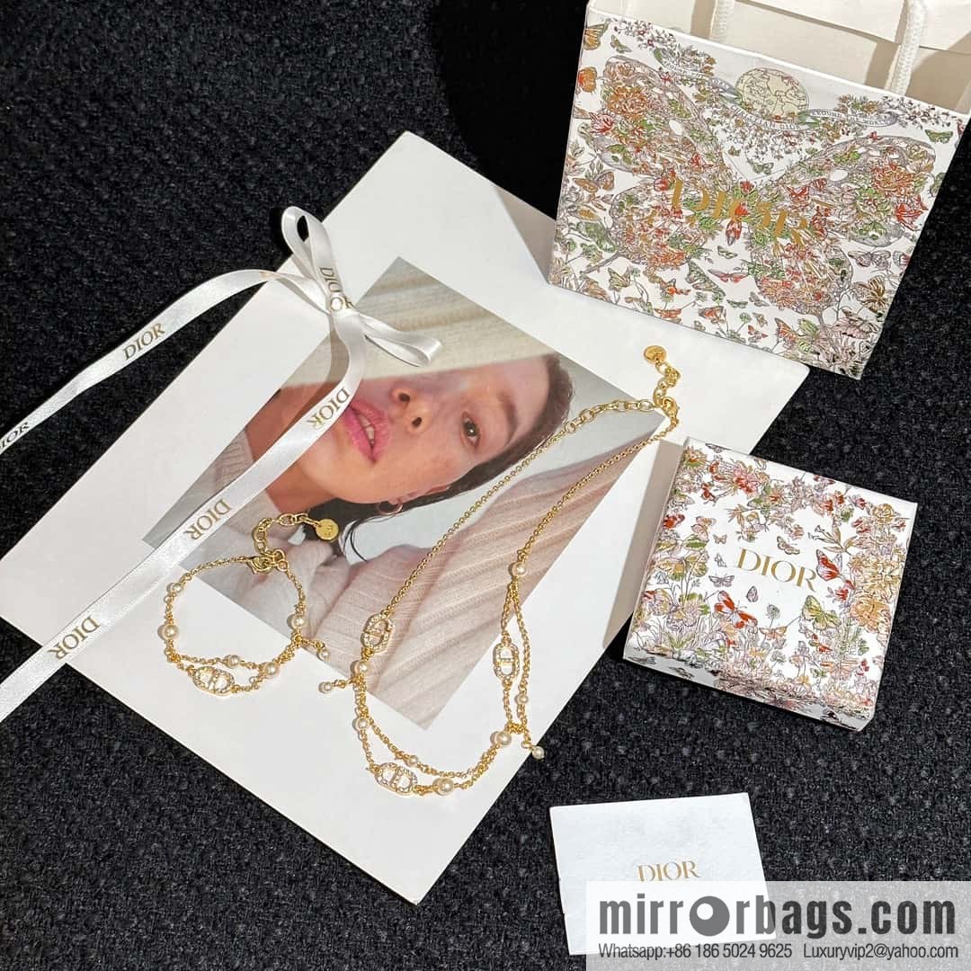 New ☑️ DIOR Dior Pearl CD Bracelet Necklace