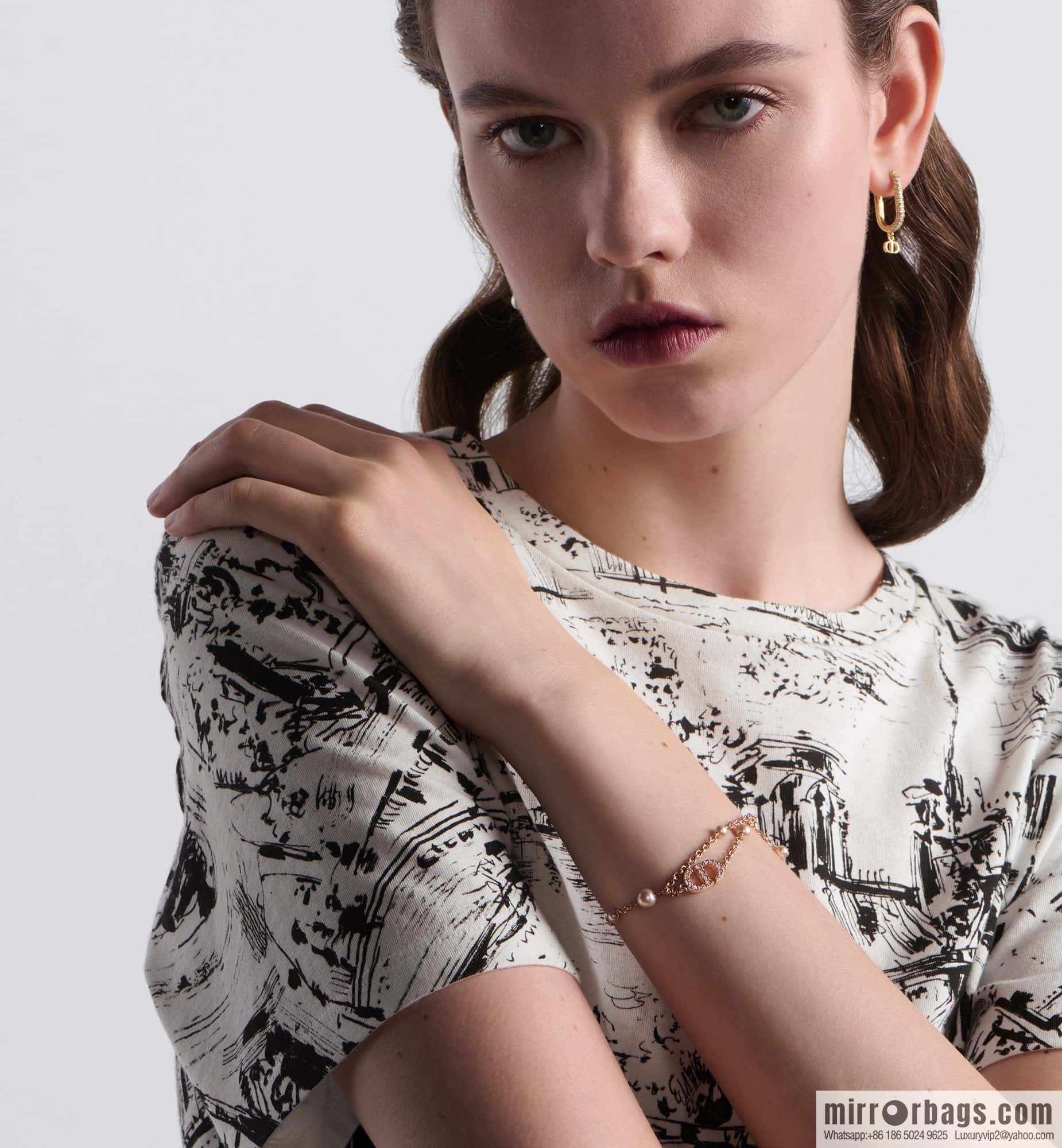 New ☑️ DIOR Dior Pearl CD Bracelet Necklace