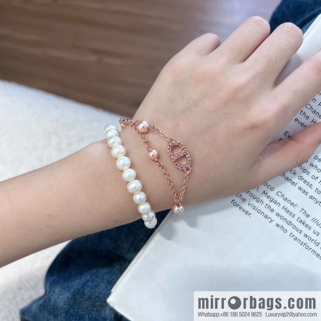 New ☑️ DIOR Dior Pearl CD Bracelet Necklace