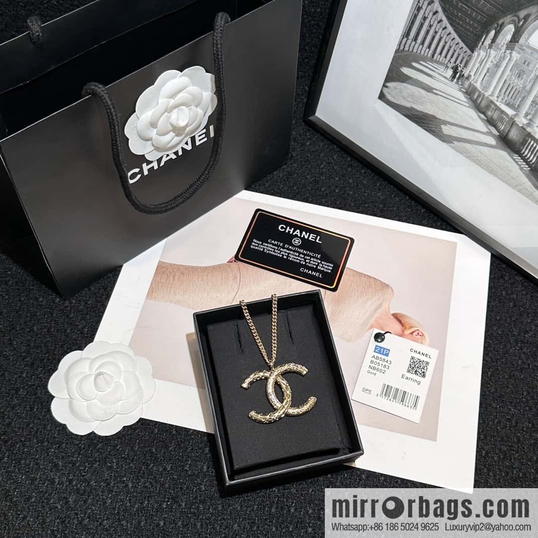 ❗️New ❗️ Chanel necklace ☀️ new ☑️ Chanel double c diamond necklace sweater chain ☀️