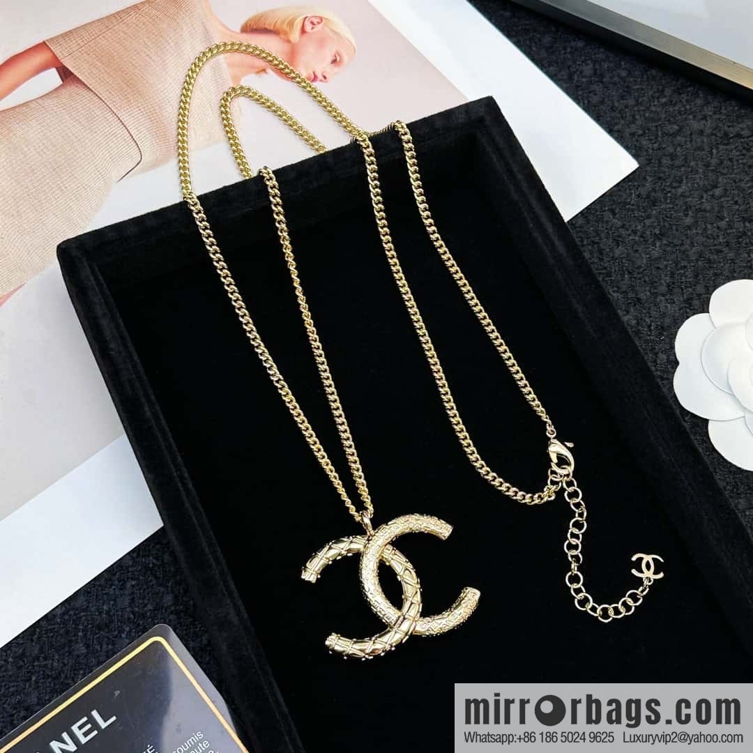 ❗️New ❗️ Chanel necklace ☀️ new ☑️ Chanel double c diamond necklace sweater chain ☀️