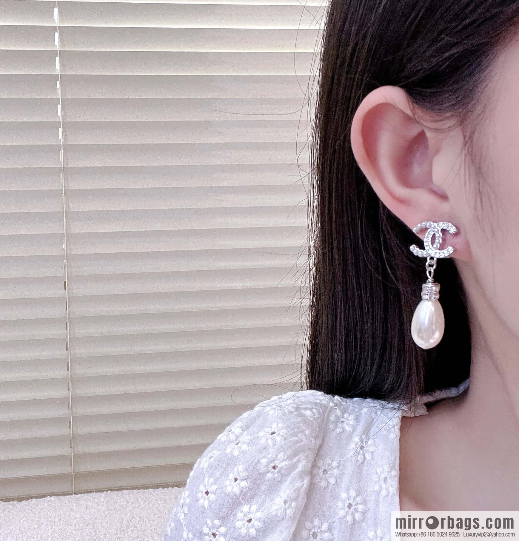 ❗️New ❗️ Chanel stud earrings ☀️ new ☑️ Chanel c2 double c half pearl half diamond stud earrings ☀️