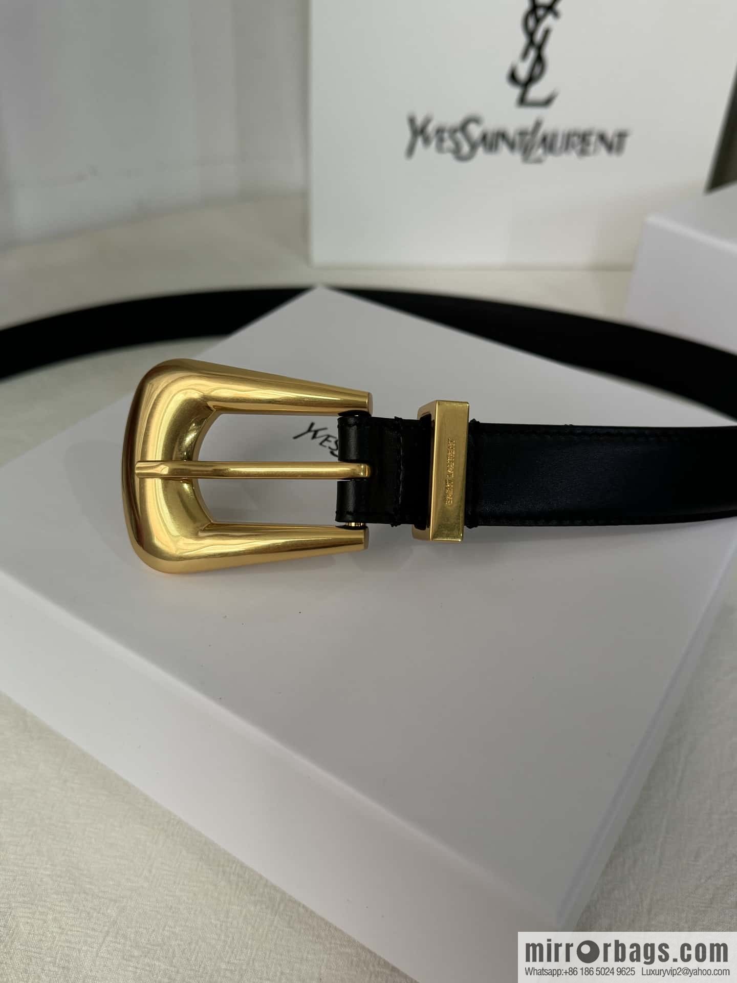YSL's latest pin buckle triangular tail belt 2.5CM